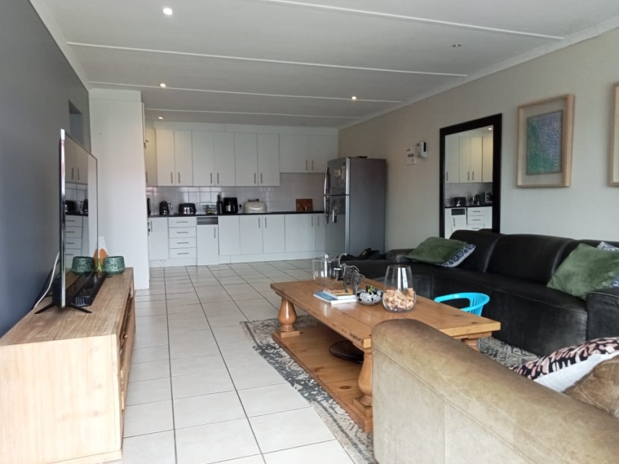 3 Bedroom Property for Sale in Greenfields Eastern Cape